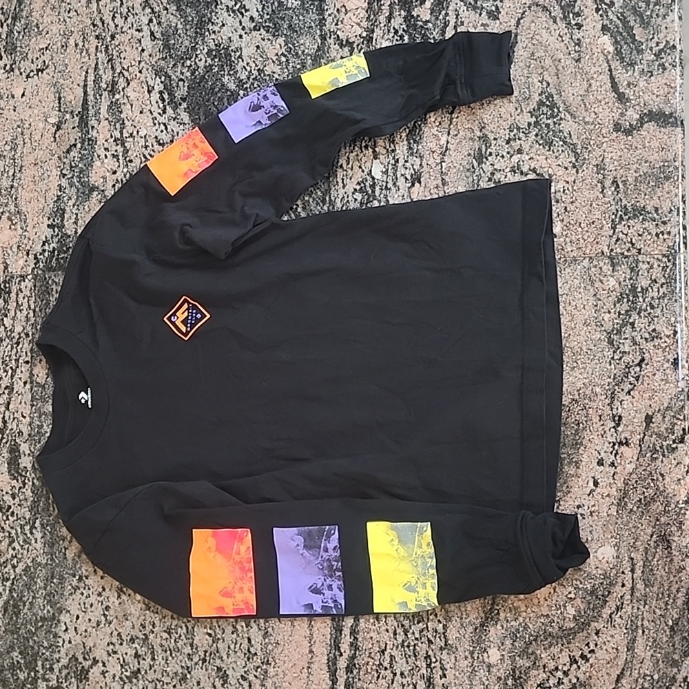 Converse long sleeve